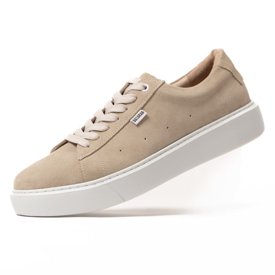 Спортивная обувь